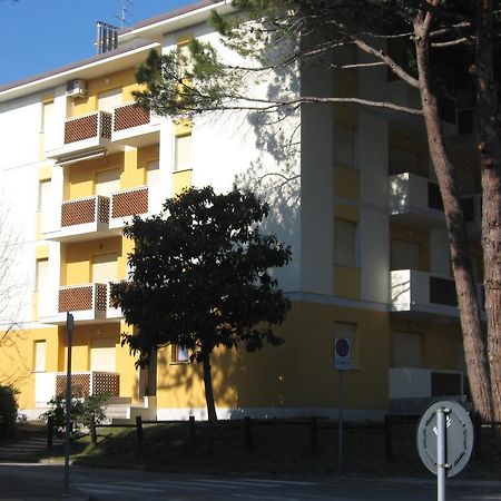 Condominio Ginestra Lignano Sabbiadoro Kamer foto