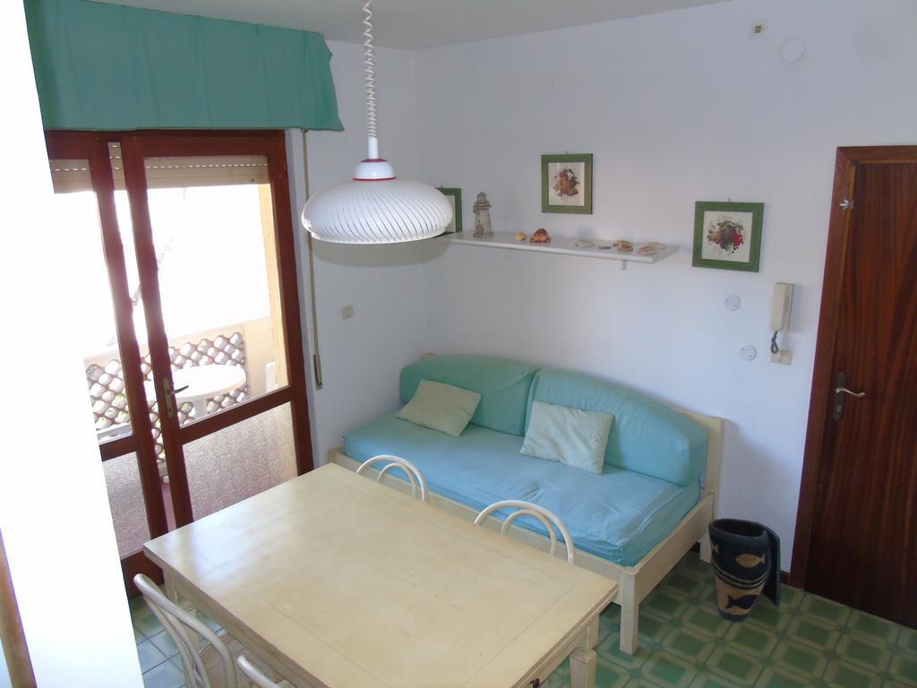 Condominio Ginestra Lignano Sabbiadoro Kamer foto